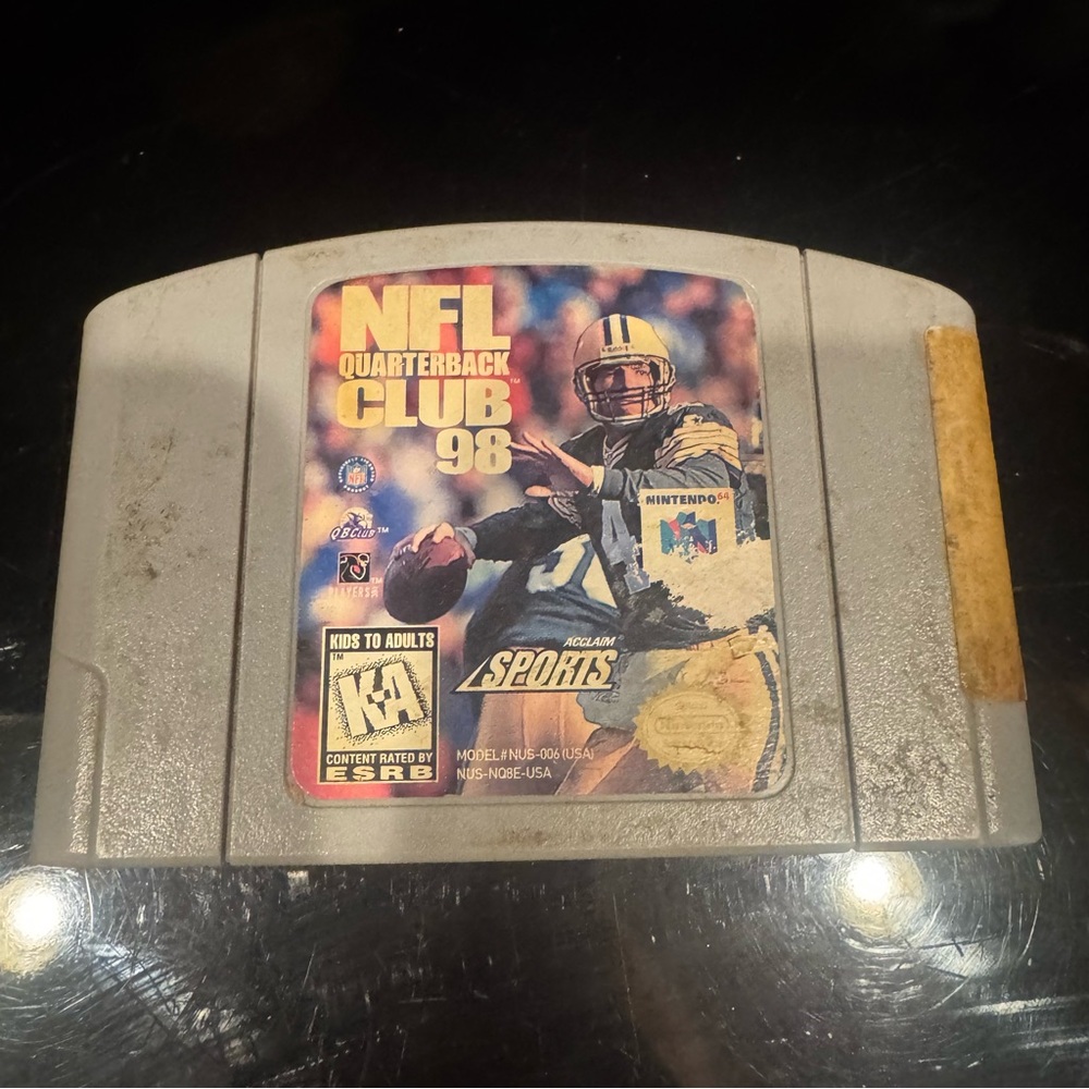NFL Quarterback Club 98 Nintendo 64 Game Cartridge